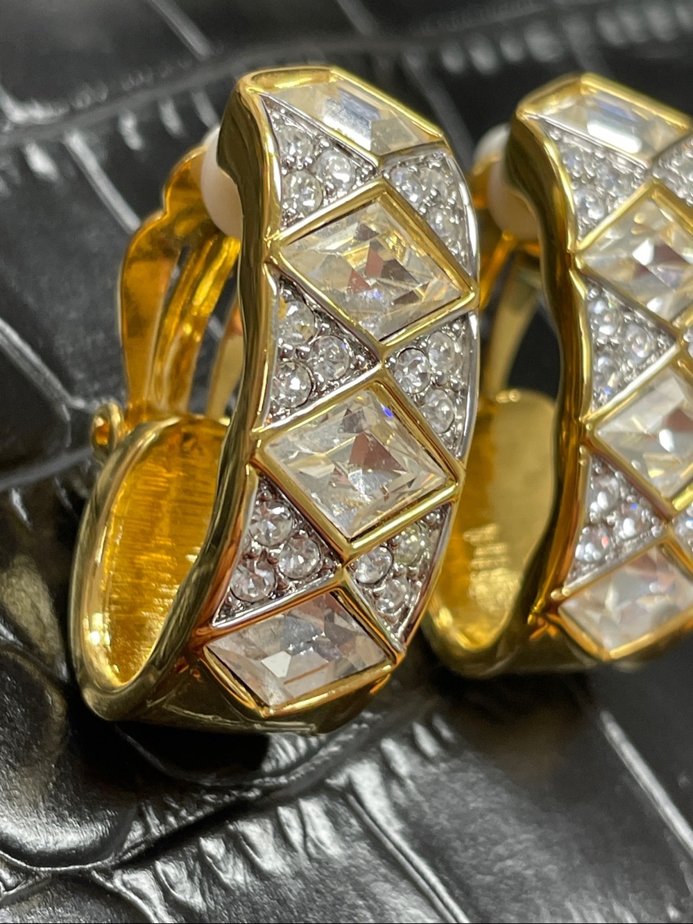 Glamorous Swarovski Gold-Tone Crystal Statement Hoop clip-on Earrings